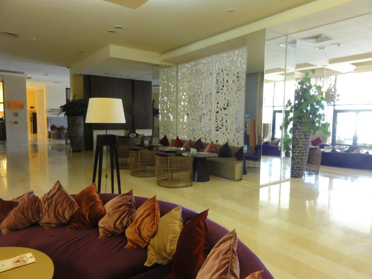 Royal Beach Private Apartments Pantai Sunny Bagian luar foto