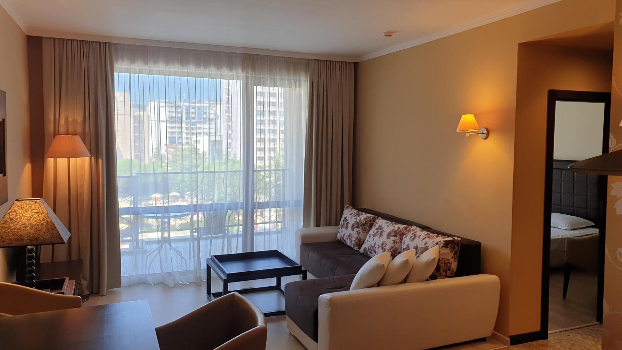 Royal Beach Private Apartments Pantai Sunny Bagian luar foto
