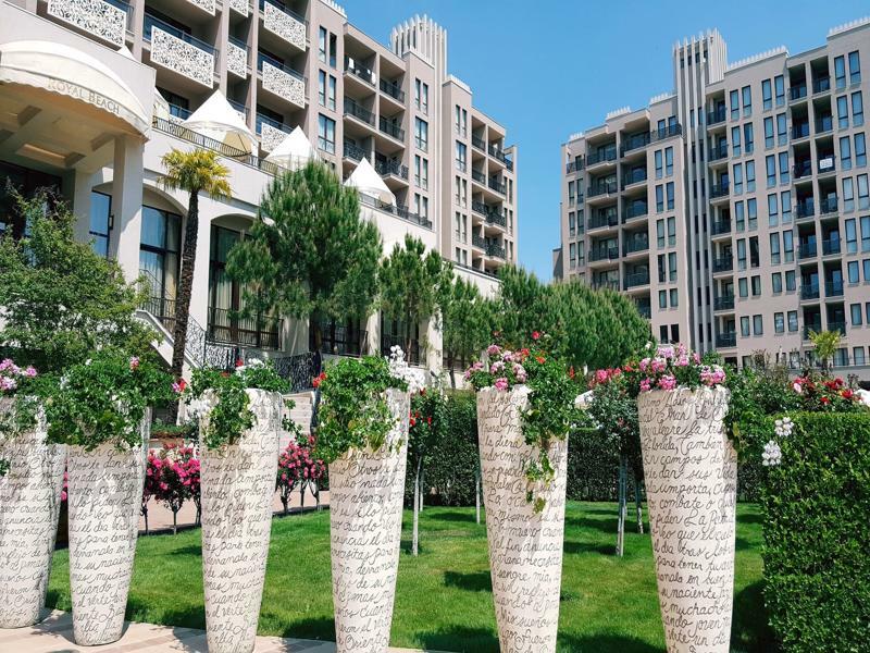 Royal Beach Private Apartments Pantai Sunny Bagian luar foto