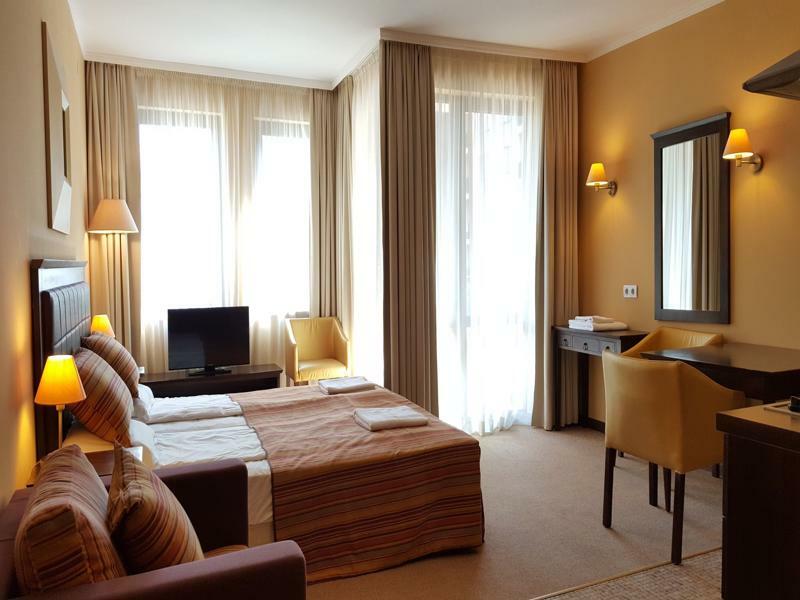 Royal Beach Private Apartments Pantai Sunny Bagian luar foto